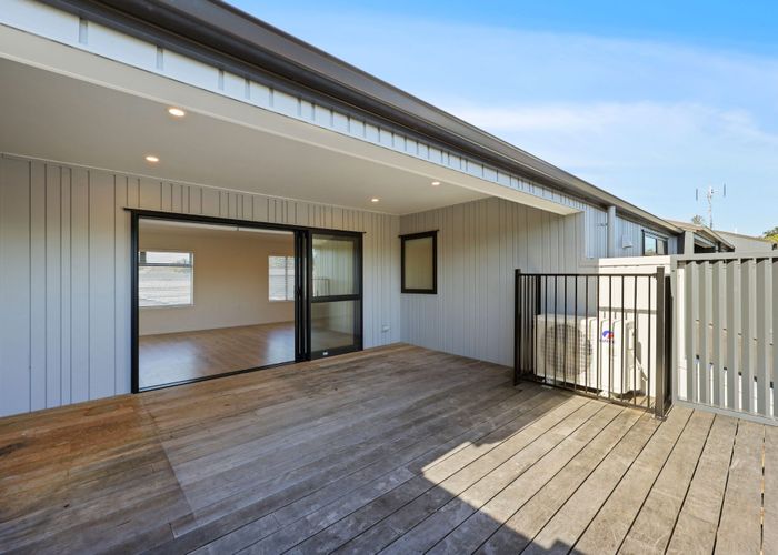  at 70D Portage Road, New Lynn, Waitakere City, Auckland