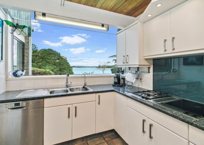  at 31  Carnoustie Drive, Wattle Downs, Manukau City, Auckland