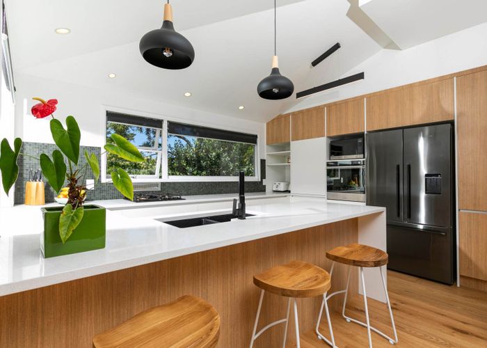  at 60 Braemar Road, Castor Bay, Auckland