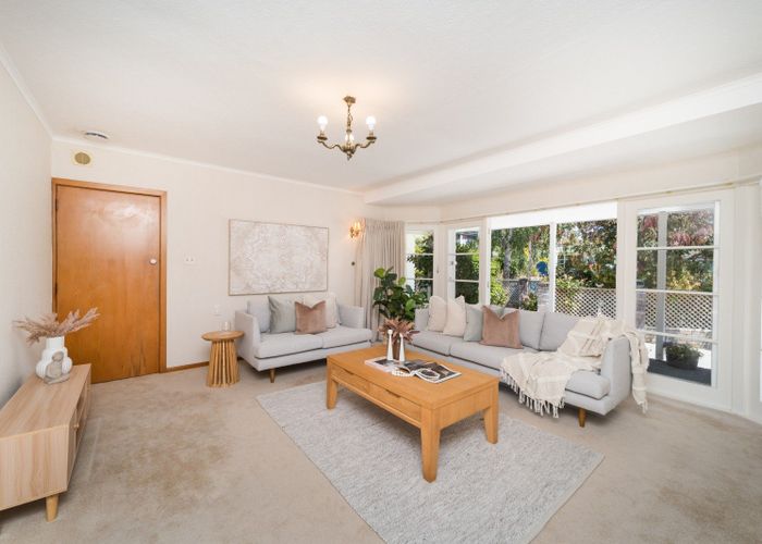  at 11 Parkland Crescent, Terrace End, Palmerston North, Manawatu / Whanganui