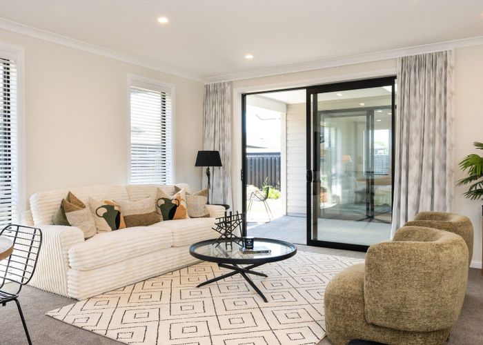  at 52 Read Crescent, LOMBARDY, Willowbrook Community, Clive, Hastings, Hawke's Bay