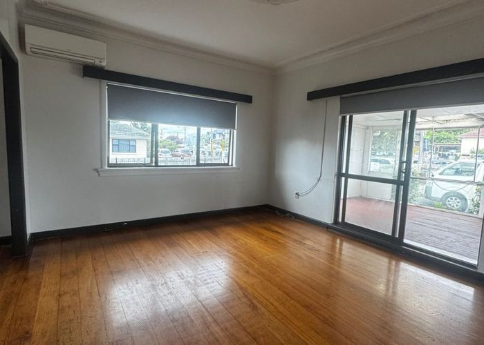  at 190 Puhinui Road, Papatoetoe, Manukau City, Auckland