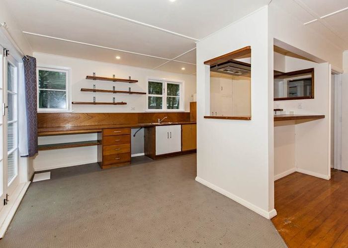  at 65 Court Crescent, Panmure, Auckland