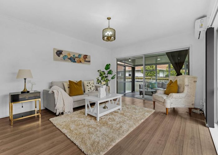  at 2/3 Palm Avenue, Pakuranga, Manukau City, Auckland