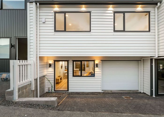  at 79C Granville Drive, Massey, Auckland