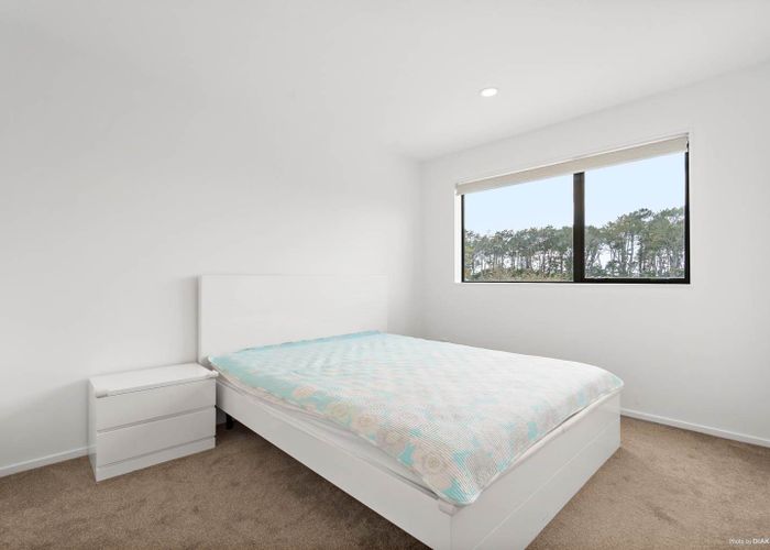  at 22B Thornlow Street, Glendene, Waitakere City, Auckland