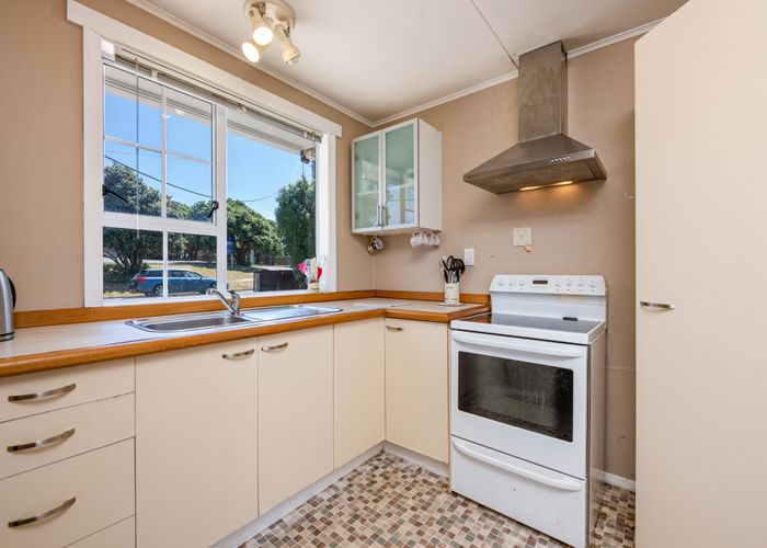  at 7 Kura Street, Titahi Bay, Porirua