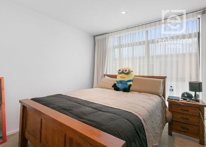  at 8/182 Flat Bush School Road, Flat Bush, Manukau City, Auckland
