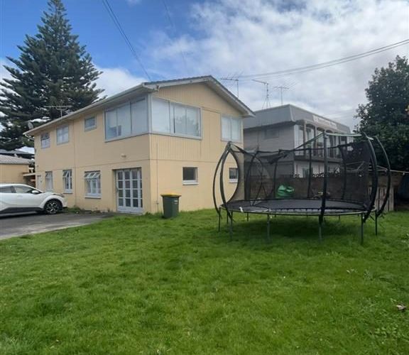  at 382C Hibiscus Coast Highway, Orewa, Rodney, Auckland