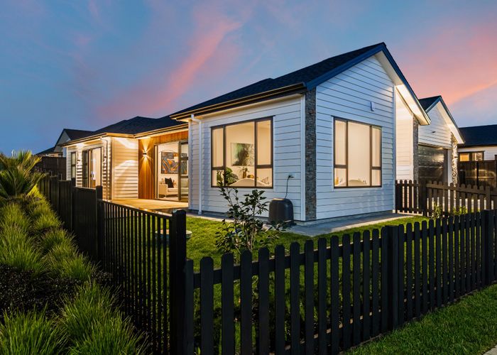  at 22 Tipu Crescent, Milldale, Rodney, Auckland