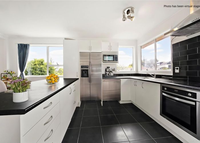  at 14 Zingaro Place, Massey, Waitakere City, Auckland