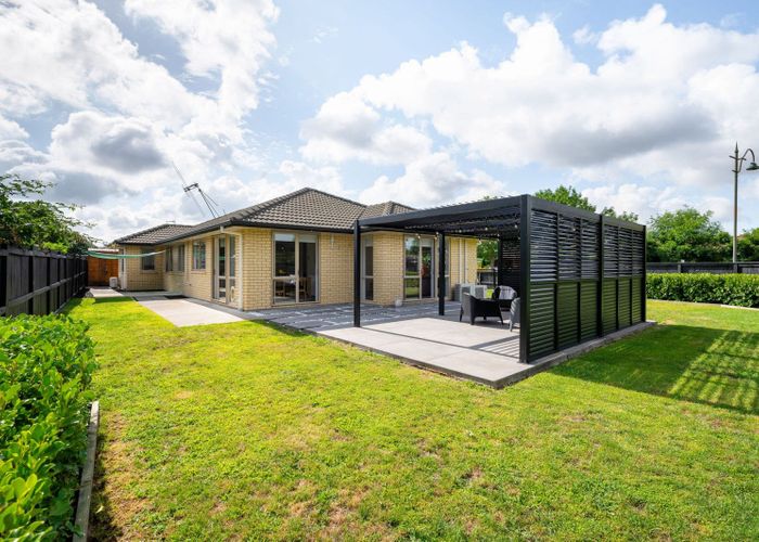  at 1 Gresham Place, Rototuna North, Hamilton