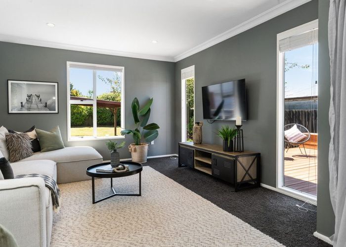  at 77 Daniels Road, Redwood, Christchurch City, Canterbury