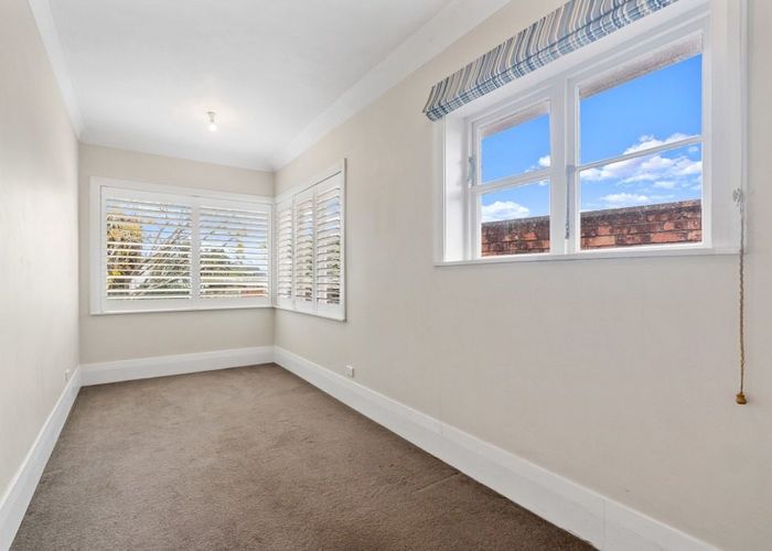 at 1 Haronui Road, Greenlane, Auckland City, Auckland
