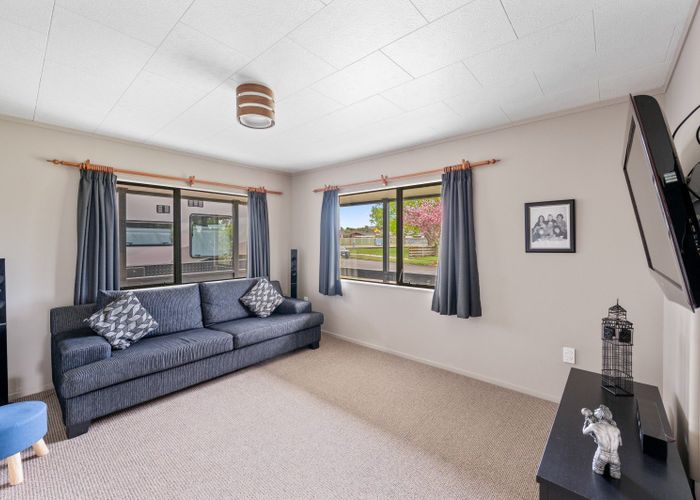  at 22 Whiting Crescent, Greenmeadows, Napier