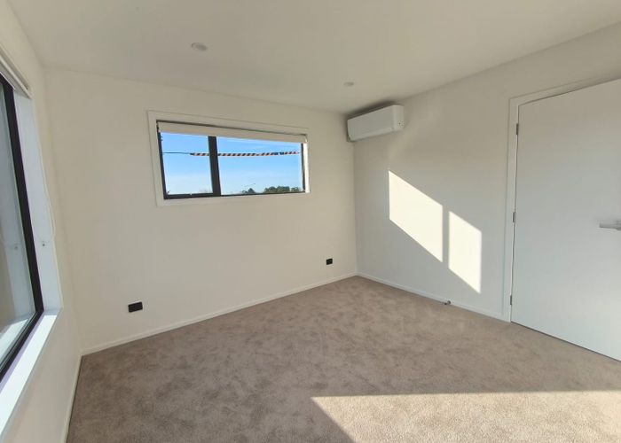  at 1/364 Main Road, Huapai, Rodney, Auckland