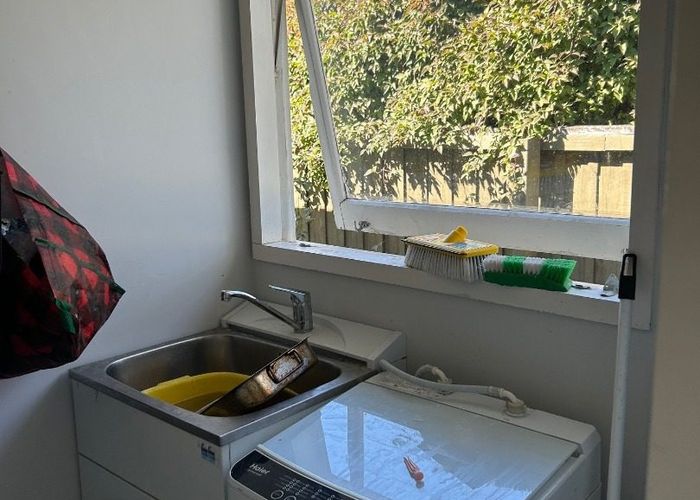  at 148 Grimseys Road, Redwood, Christchurch City, Canterbury