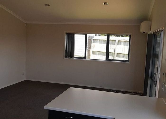  at 76A Upper Harbour Drive, Greenhithe, North Shore City, Auckland