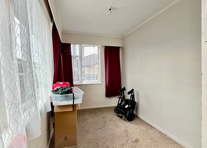  at 42 Great South Road, Papatoetoe, Manukau City, Auckland
