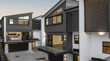  at 6 Stockade View Lane, Howick, Auckland