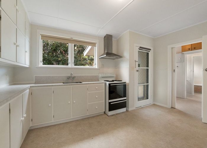  at 10 Thorp Street, Paeroa, Paeroa