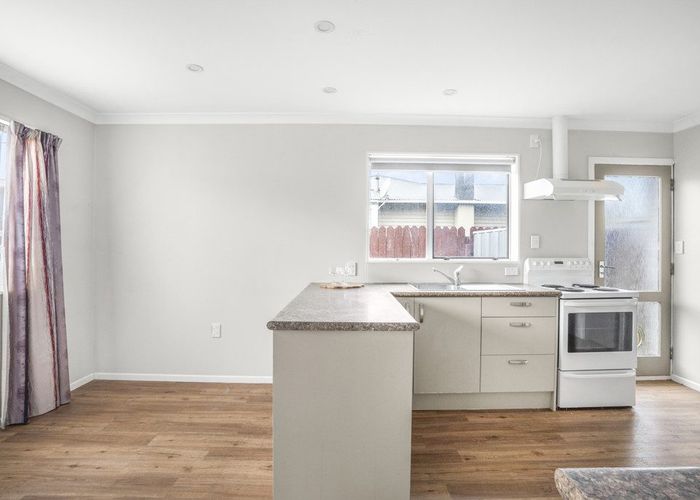  at 122B MARTIN ST, WALLACEVILLE, UPPER HUTT