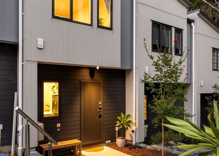  at 85 Morihana Close, Glen Eden, Auckland