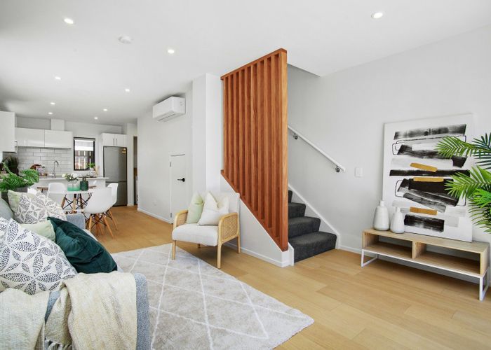  at 2/892 High Street, Avalon, Lower Hutt
