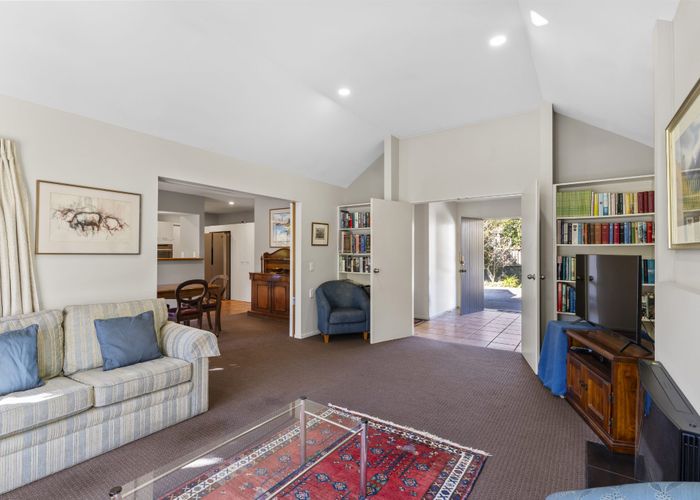  at 2/91 Mays Road, St. Albans, Christchurch City, Canterbury