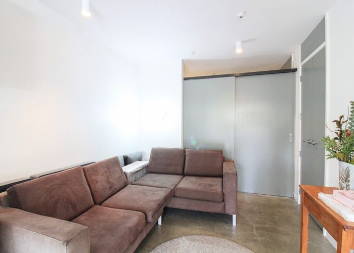  at 2/76 Brougham St (Zavos Cnr), Mount Victoria, Wellington, Wellington
