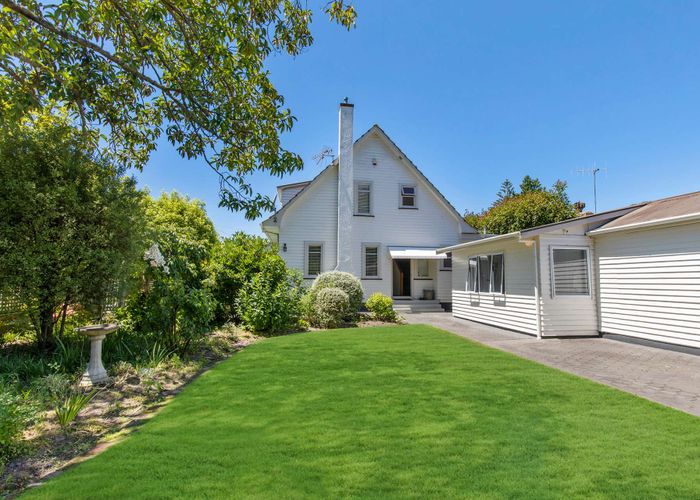  at 2 Willis Street, Whanganui East, Whanganui