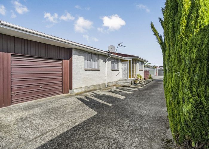  at 113 Knights Road, Hutt Central, Lower Hutt