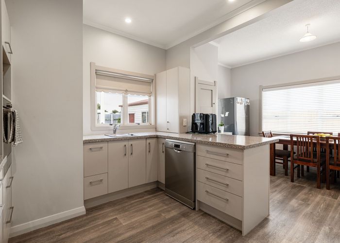  at 13 Bell Street, Hamilton East, Hamilton, Waikato