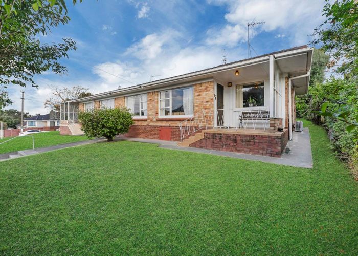  at 2/58 Station Road, Papatoetoe, Manukau City, Auckland