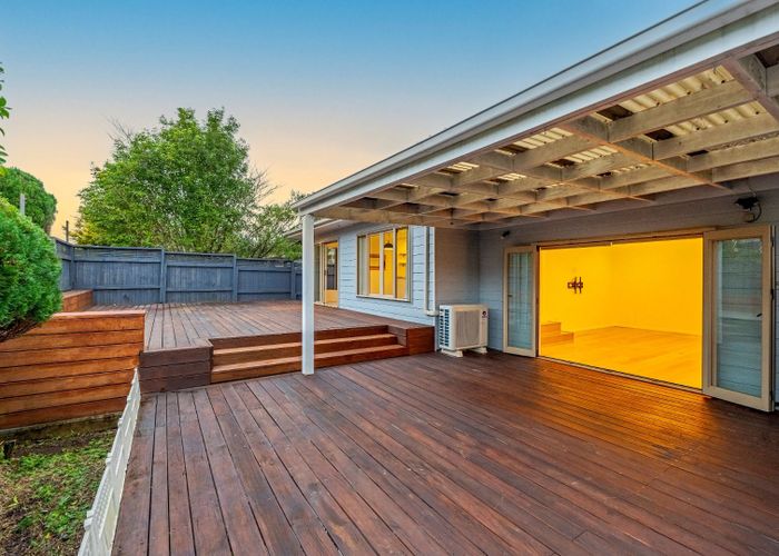  at 79 Stapleford Crescent, Browns Bay, North Shore City, Auckland