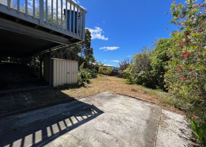  at 17 Sumich Pl, West Harbour, Waitakere City, Auckland