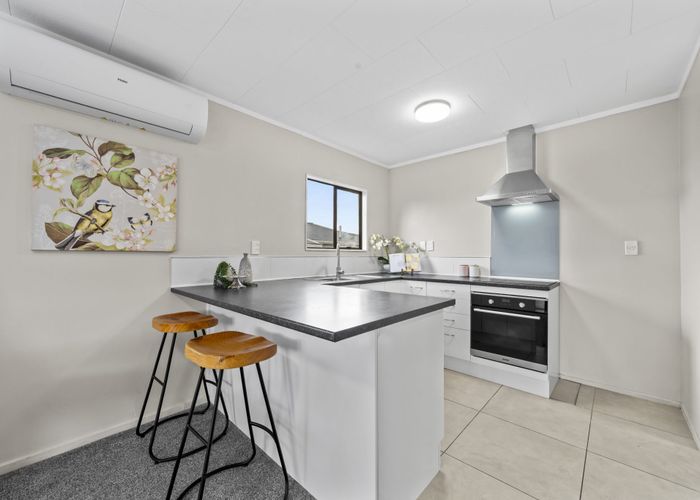  at 7B Justamere Place, Weymouth, Auckland