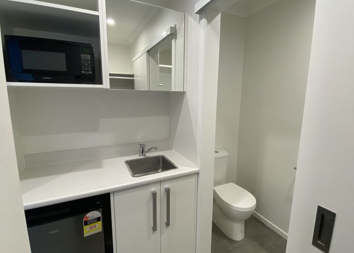  at B/4/40 Normandy Avenue, Melville, Hamilton, Waikato
