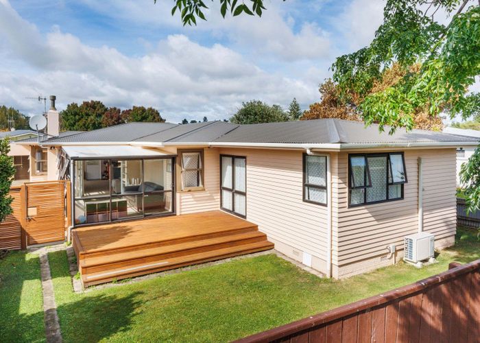  at 18 Park Road, West End, Palmerston North