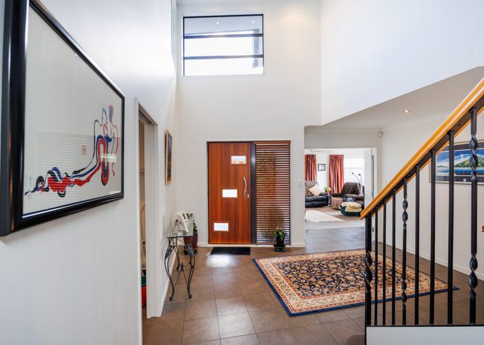  at 27 Ruapehu Drive, Fitzherbert, Palmerston North, Manawatu / Whanganui