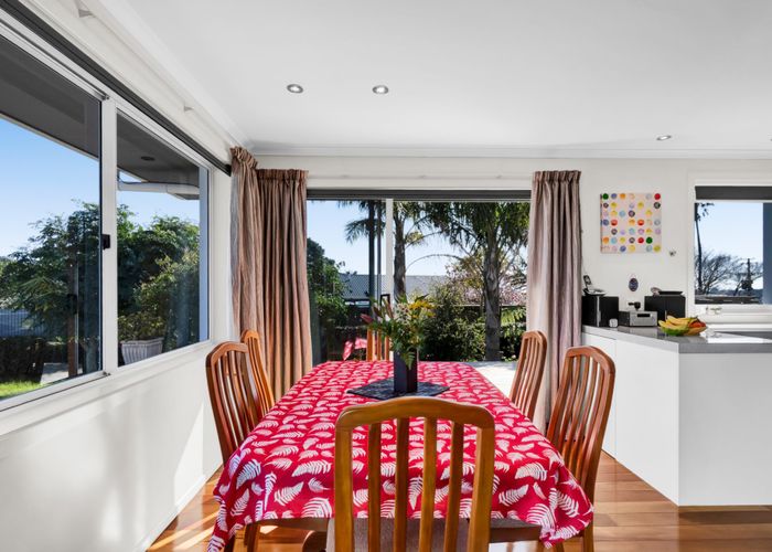  at 78 Queens Road, Glen Avon, New Plymouth, Taranaki