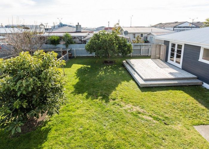  at 4 Exeter Crescent, Pirimai, Napier