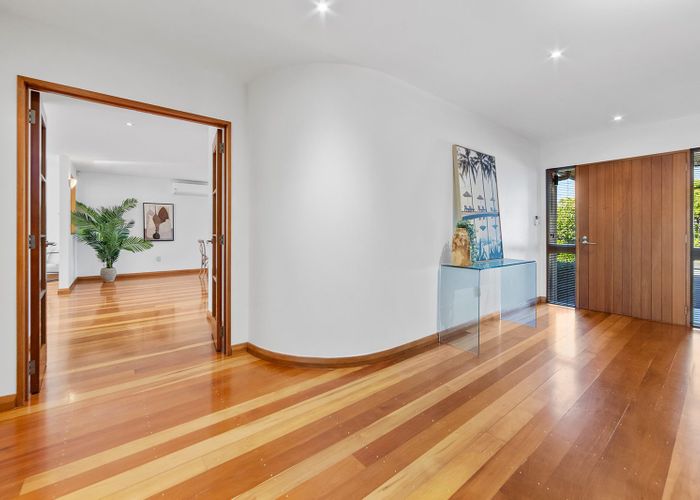  at 33 Bryndwr Road, Fendalton, Christchurch City, Canterbury