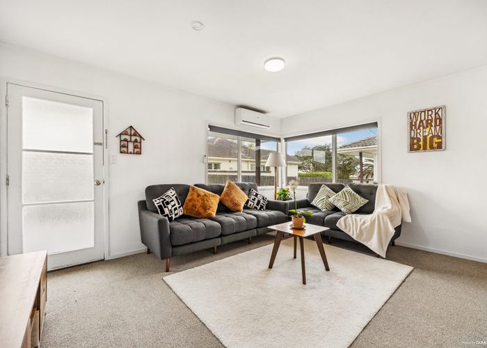  at 139 Pigeon Mountain Road, Half Moon Bay, Auckland