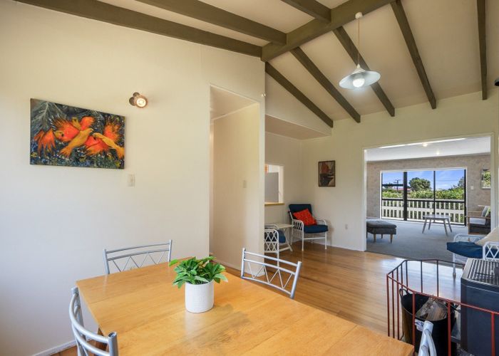  at 5 Norna Grove, Waikawa Beach, Horowhenua, Manawatu / Whanganui