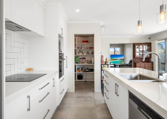  at 3 Cheyne Road, Pyes Pa, Tauranga