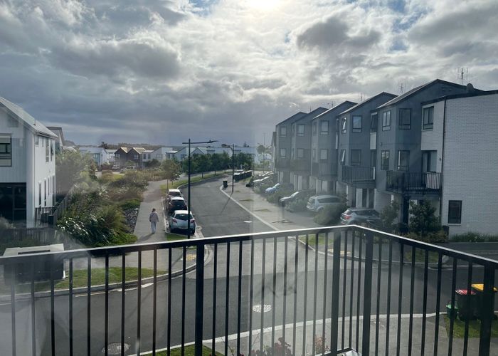  at 9 Marsics Street, Glen Innes, Auckland City, Auckland