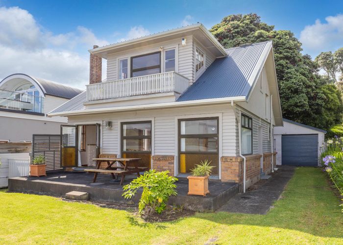  at 39 Rose Street, Raglan, Waikato, Waikato