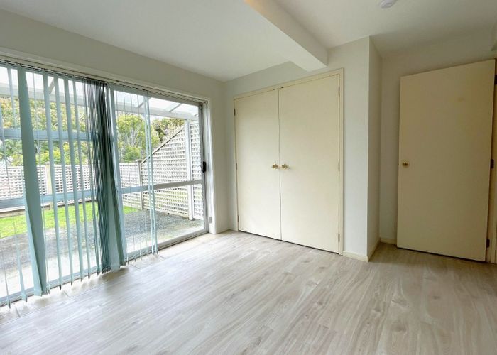  at 41 Vina Place, Massey, Auckland