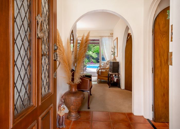  at 59 Glen Lynne Avenue, Queenwood, Hamilton